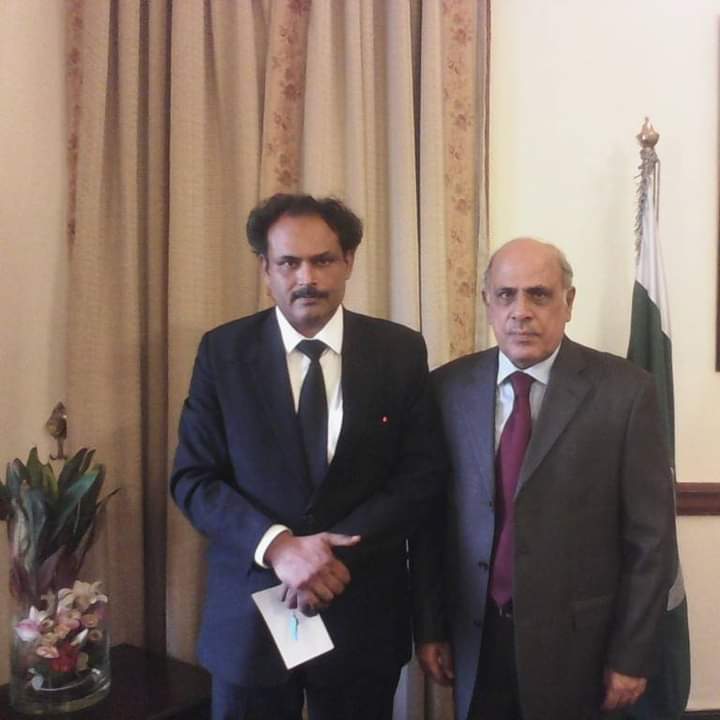 Advocate Dr. Imran Kainth Best Lawyer in Lahore & Faisalabad